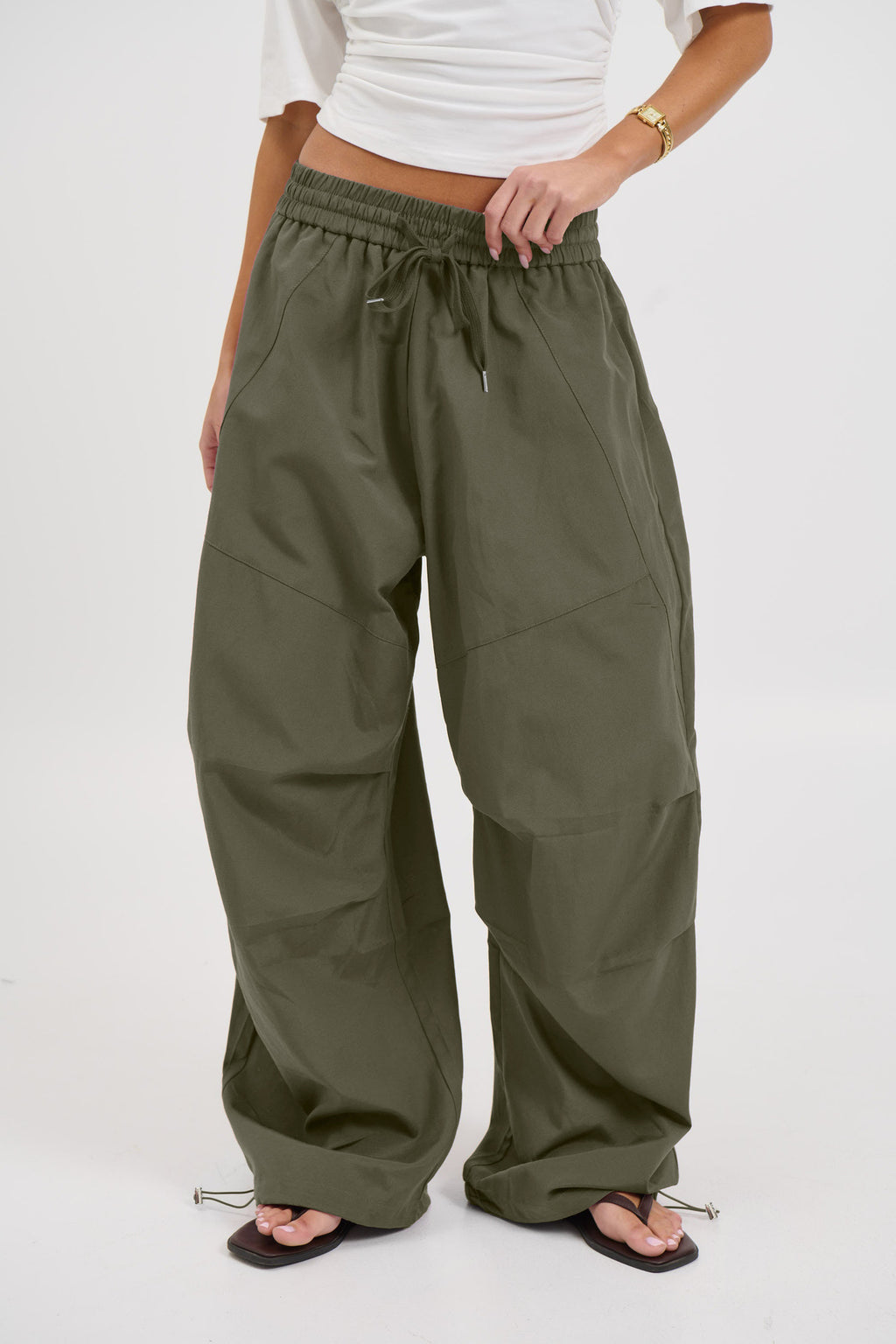 Wide Leg Parachute Pants With Toggle Hems - Green - 3