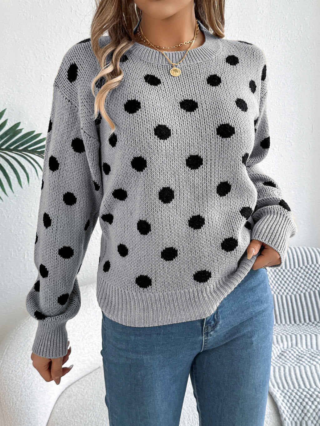 Contrast Polka Dot Crewneck Knit Sweater - Grey - 1