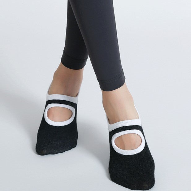 Contrast Strap Low Cut Grip Socks - Black