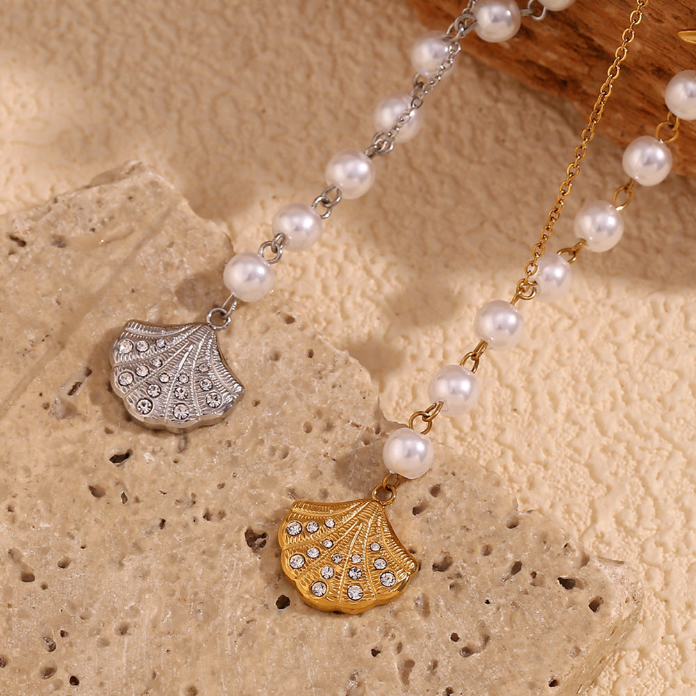 Pave Scallop Shell Pearl Chain Necklace - Silvery - 1