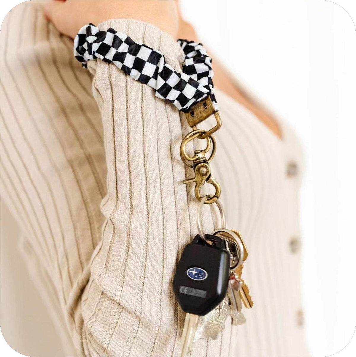 Gingham Floral Scrunchie Wristlet Keychain - Color_2