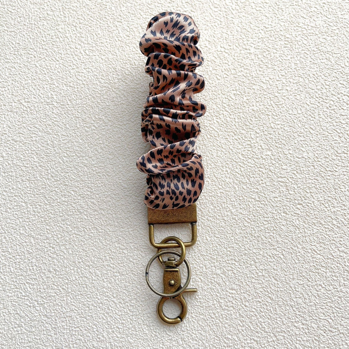 Gingham Floral Scrunchie Wristlet Keychain - Color_3
