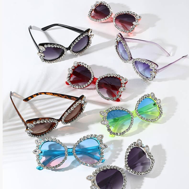 Rhinestone Trim Oversized Butterfly Sunglasses