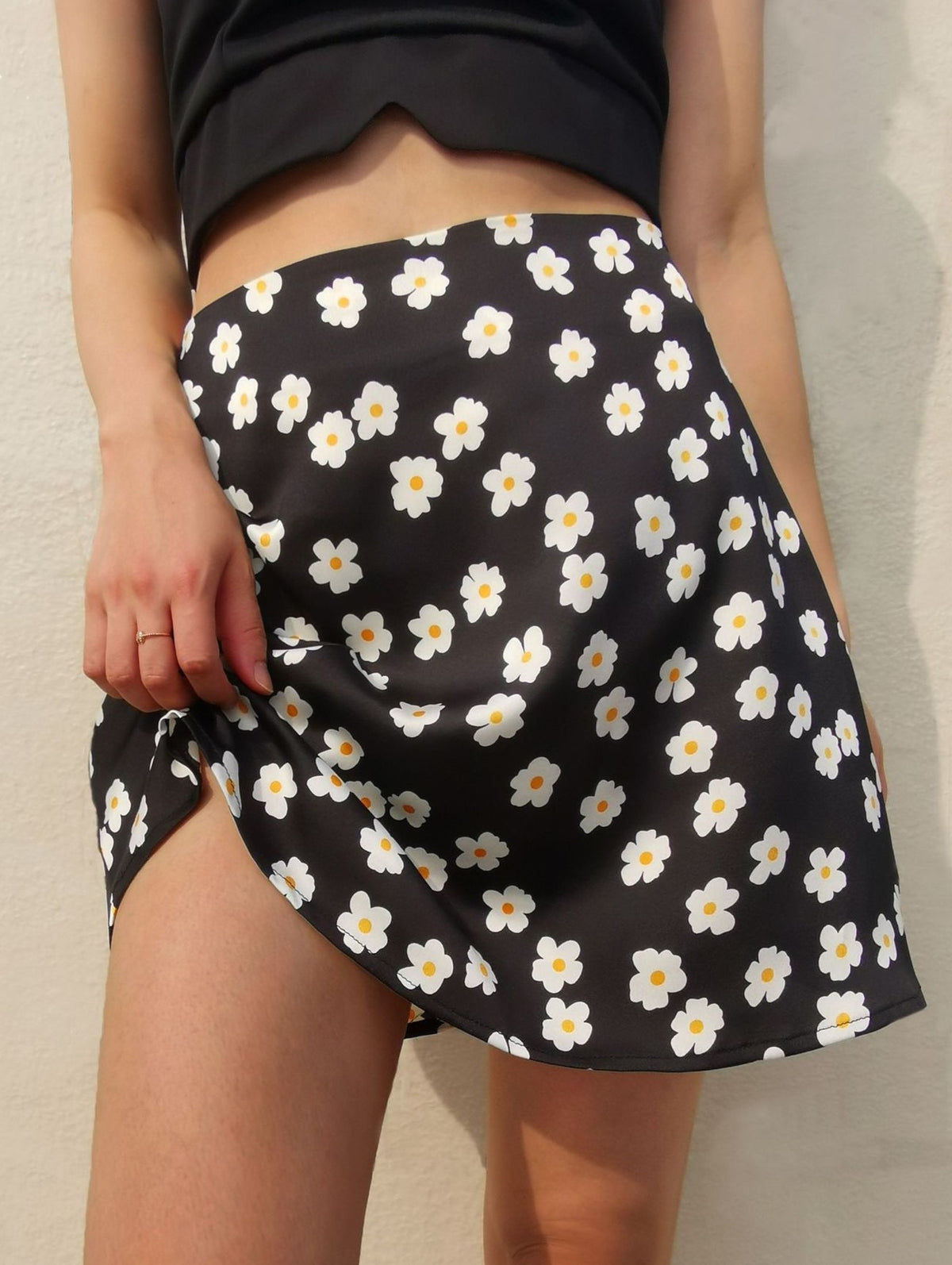 High Waisted Satin A Line Mini Skirt - Black - 2