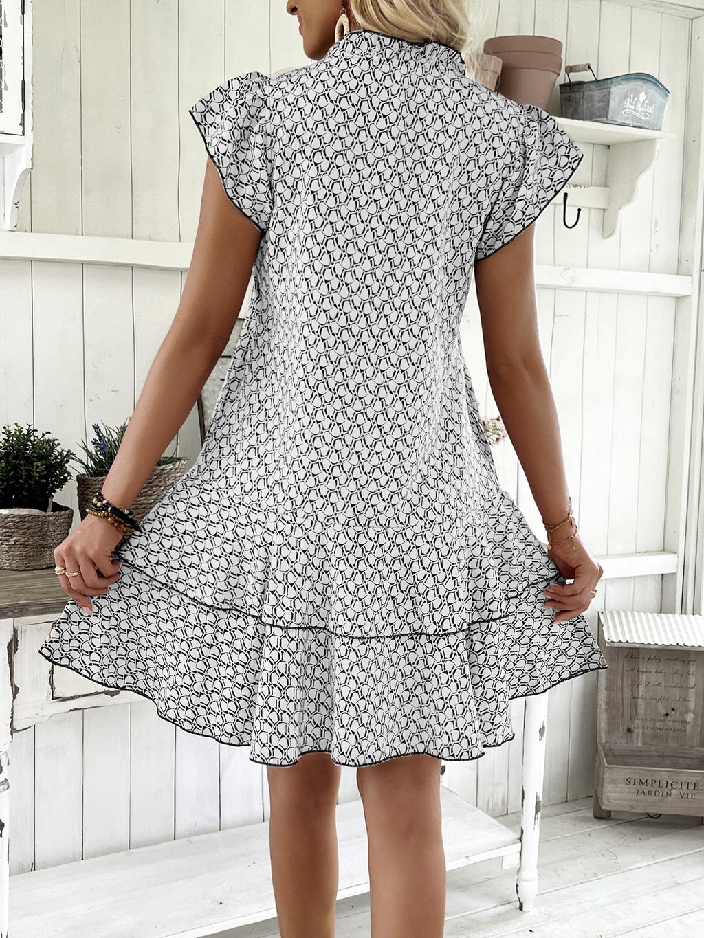 Flutter Sleeve Ruffle Hem Printed Dress - White - 1