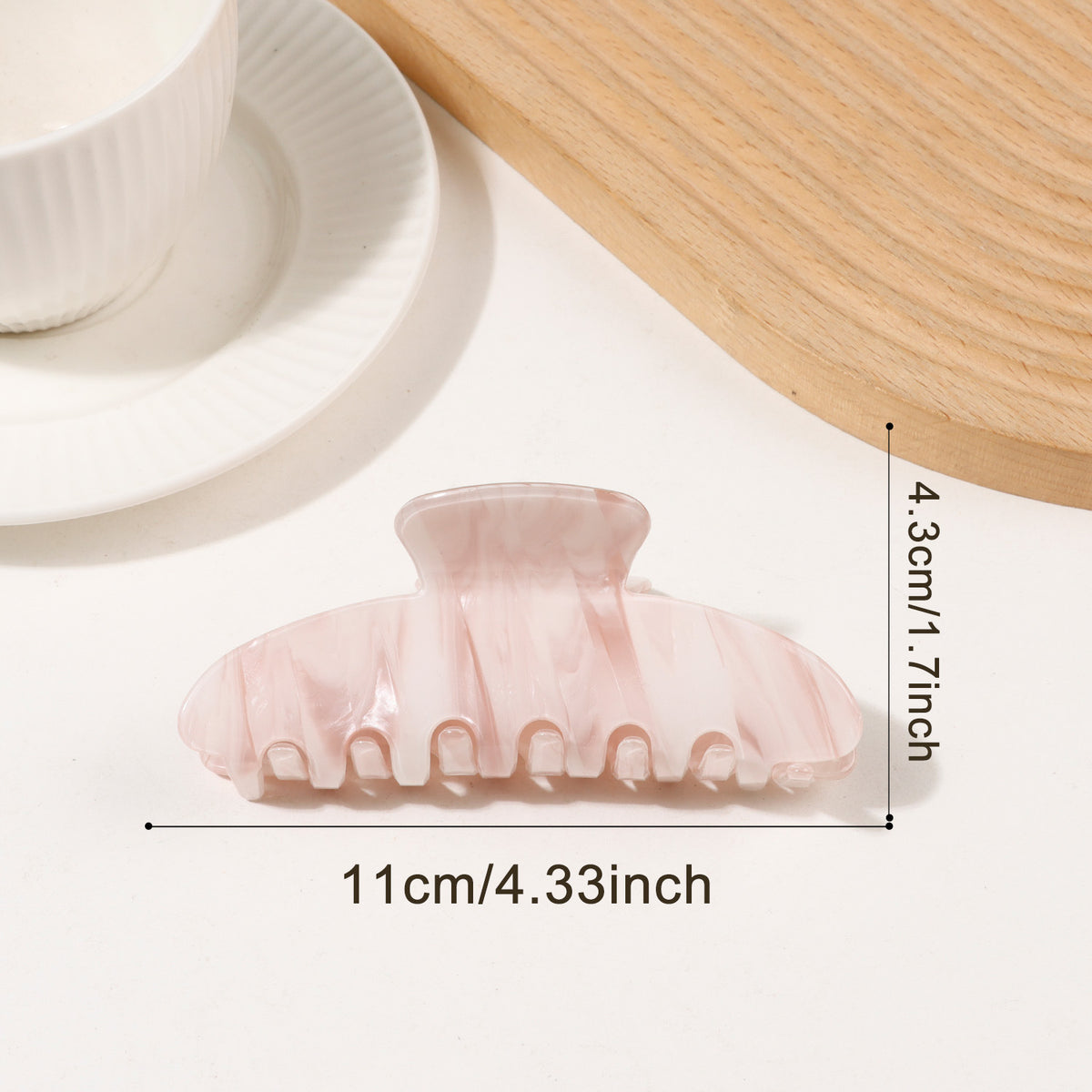 Large Scalloped Claw Clip With Marble Swirl - Pink