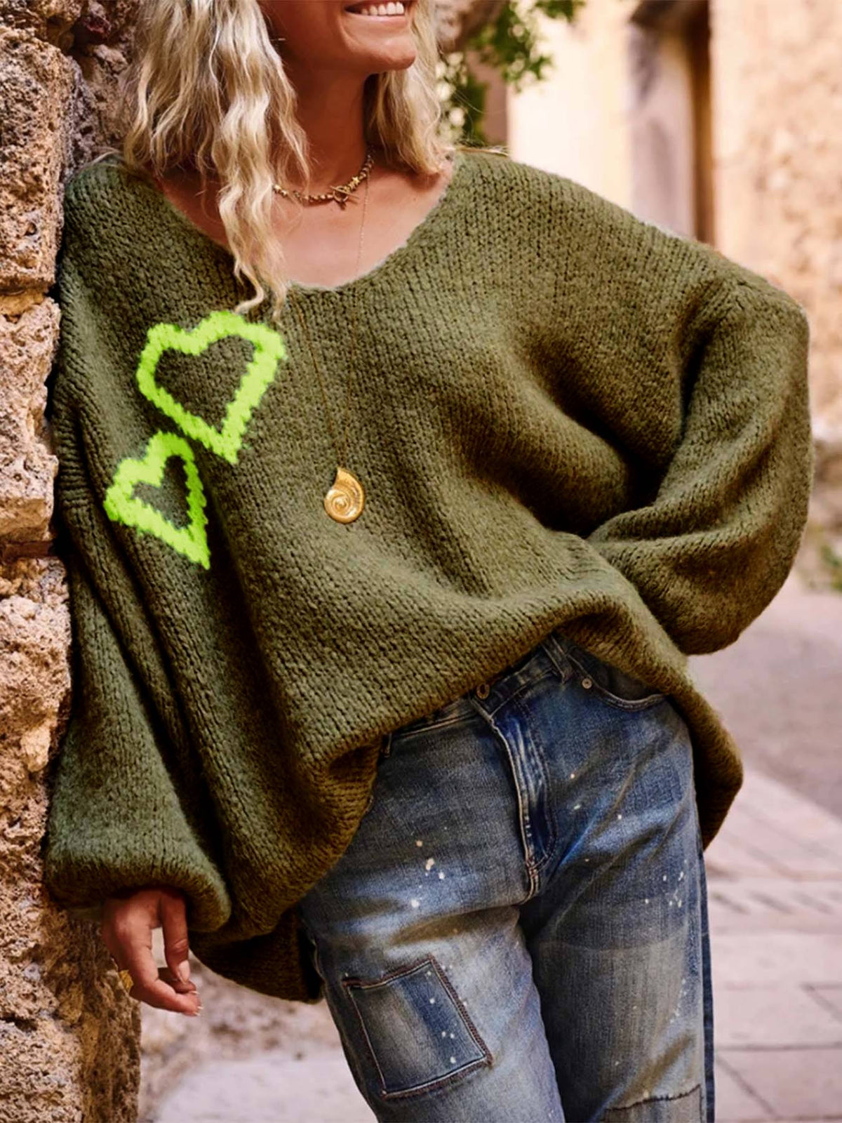 Heart Motif Slouchy V-Neck Knit Sweater - DkGreen