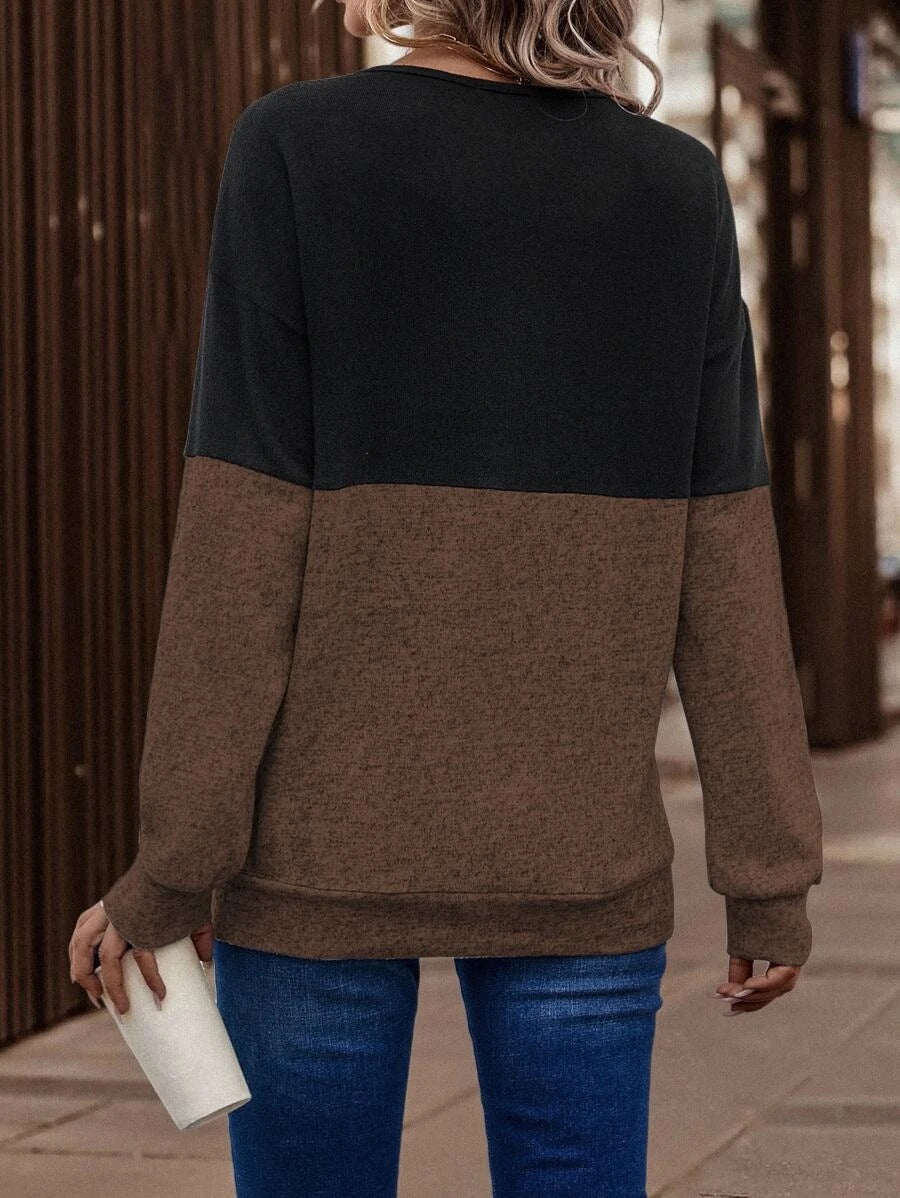 Colorblock Crisscross V Neck Knit Top - Coffee - 2