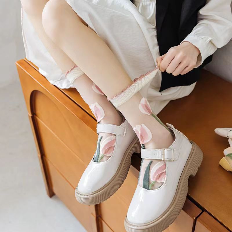 Tulip Print Sheer Mesh Crew Socks
