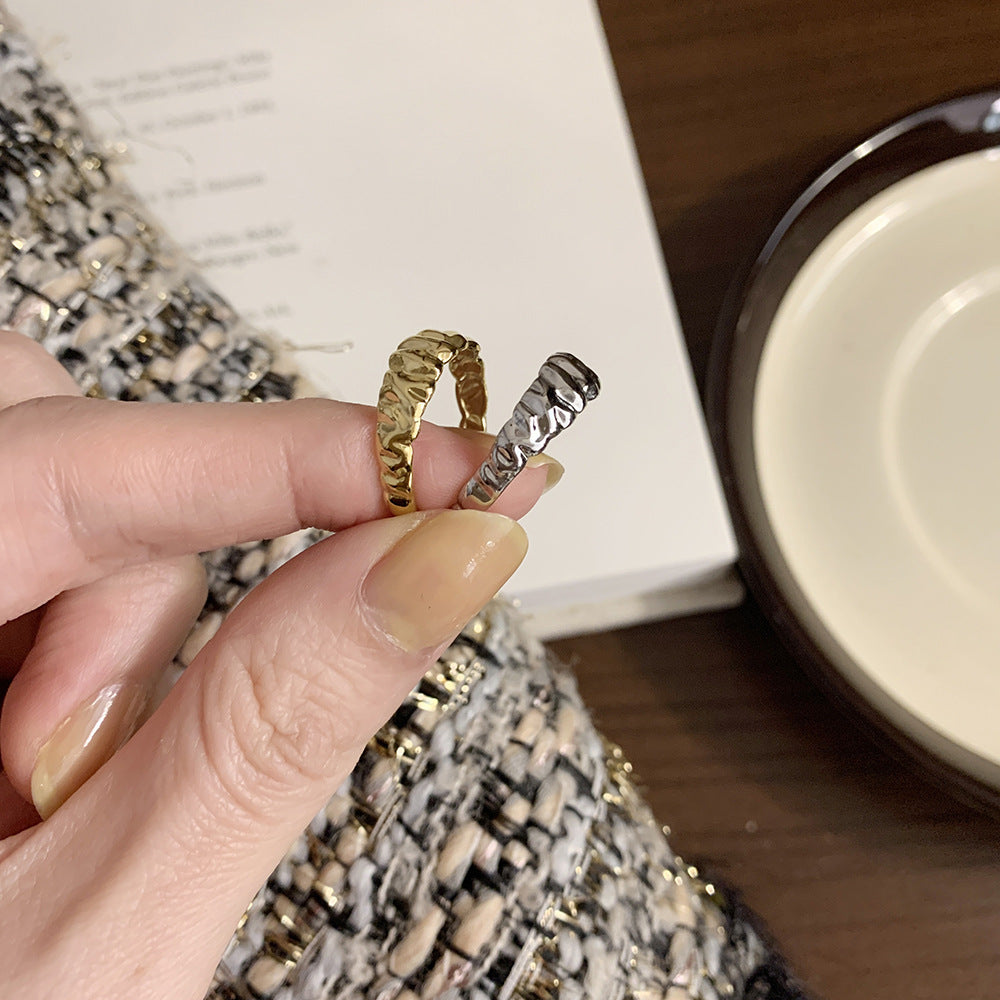 Ridged Croissant Twist Open Band Ring - Silvery - 2