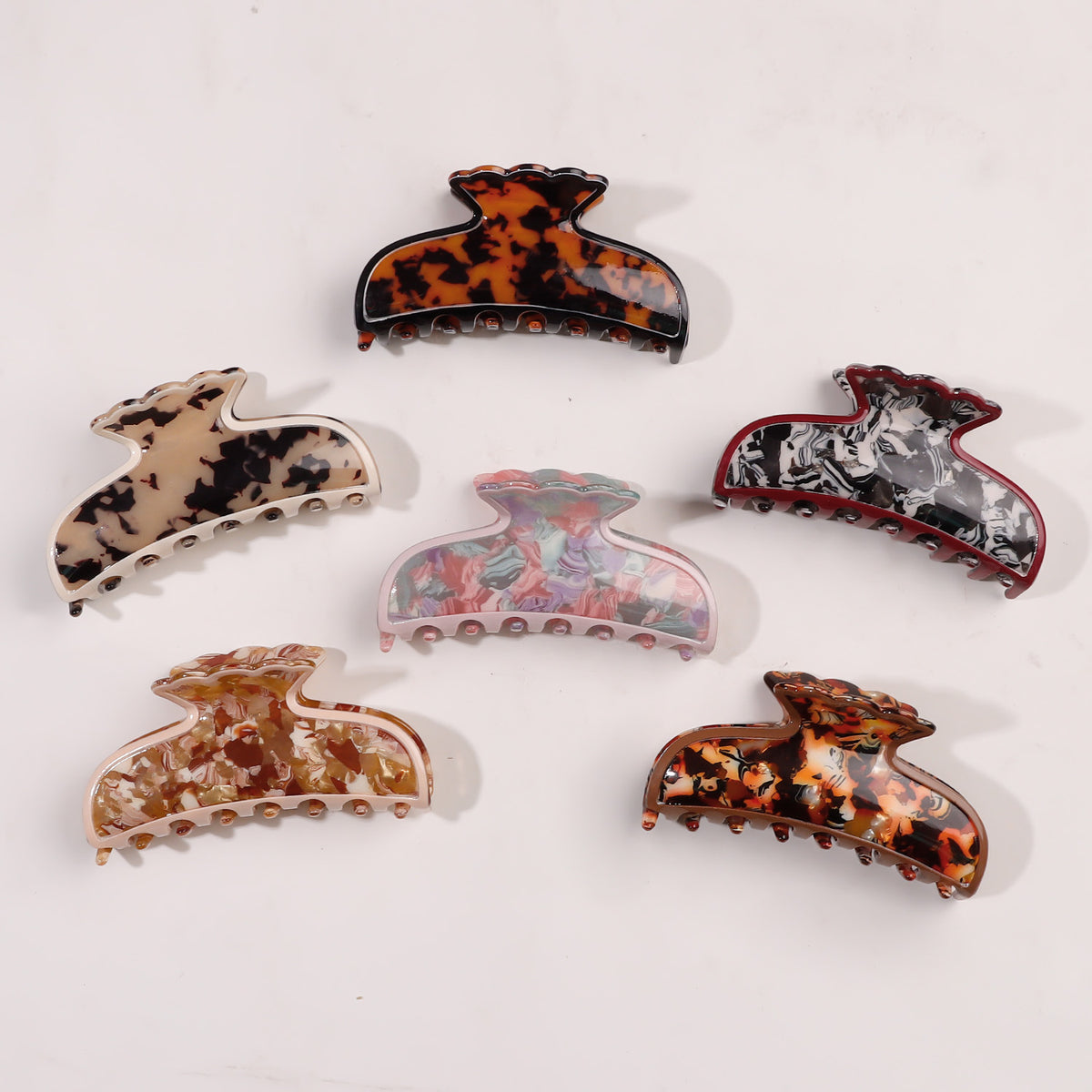Large Marbled Acrylic Claw Clip with Wavy Crown