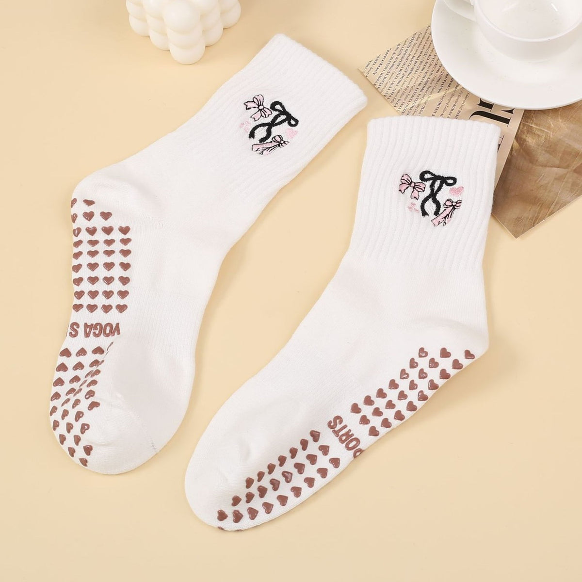 Cute Icon Embroidery Crew Grip Socks - Bow