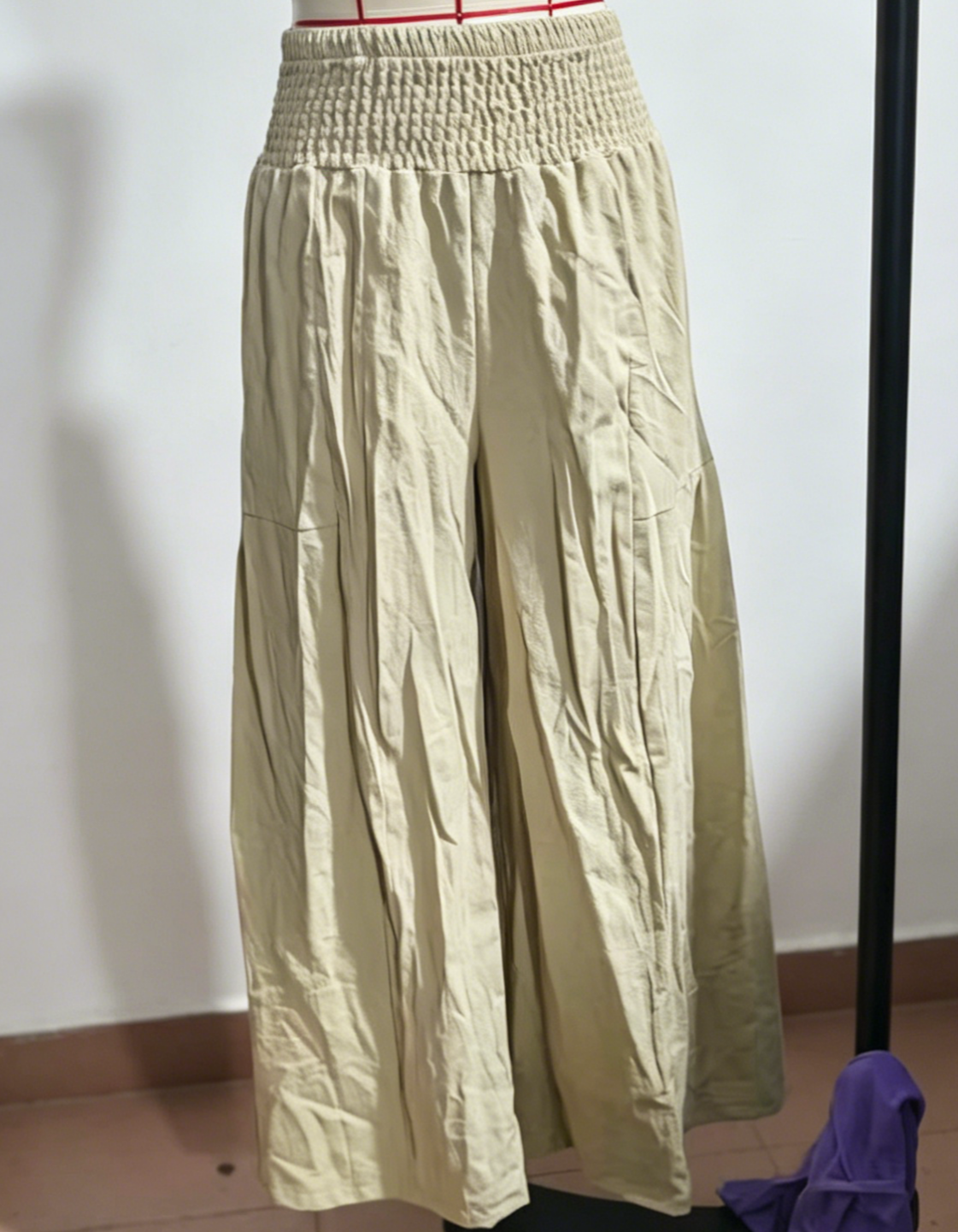 High Waist Flowy Palazzo Trousers With Pockets - Khaki