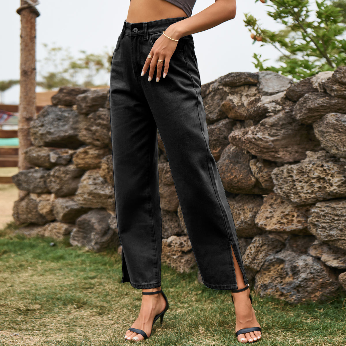 Side Slit Cropped Straight Leg Jeans - Black