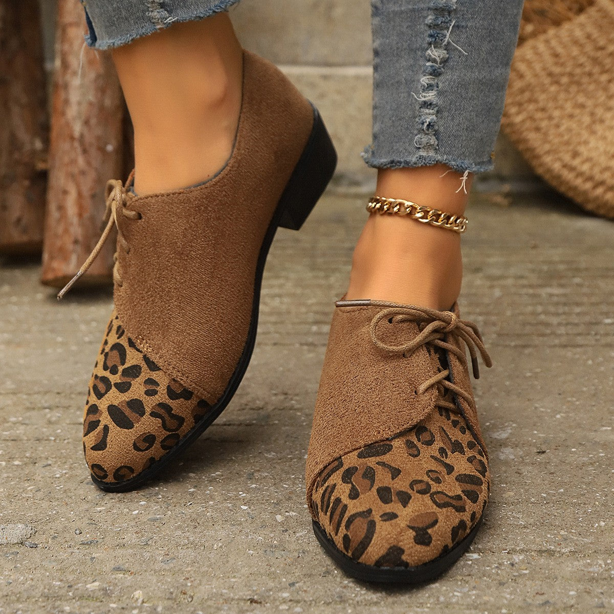 Pointed Toe Faux Suede Lace Up Oxfords