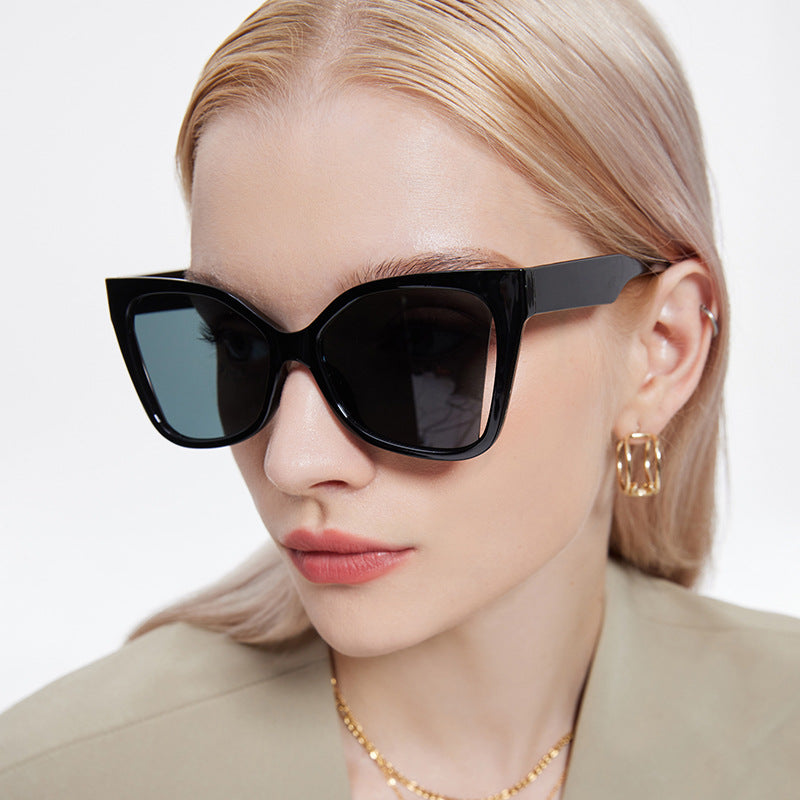 Angular Cat Eye Cutout Bridge Sunglasses - Black - 2