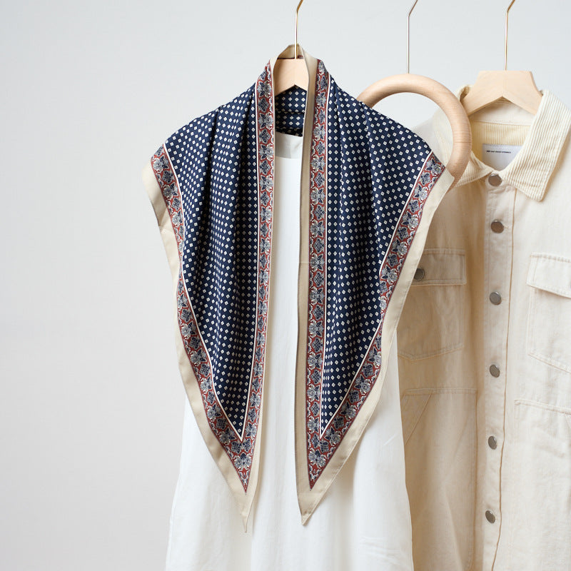Printed Bandana Style Triangle Neck Scarf - A18