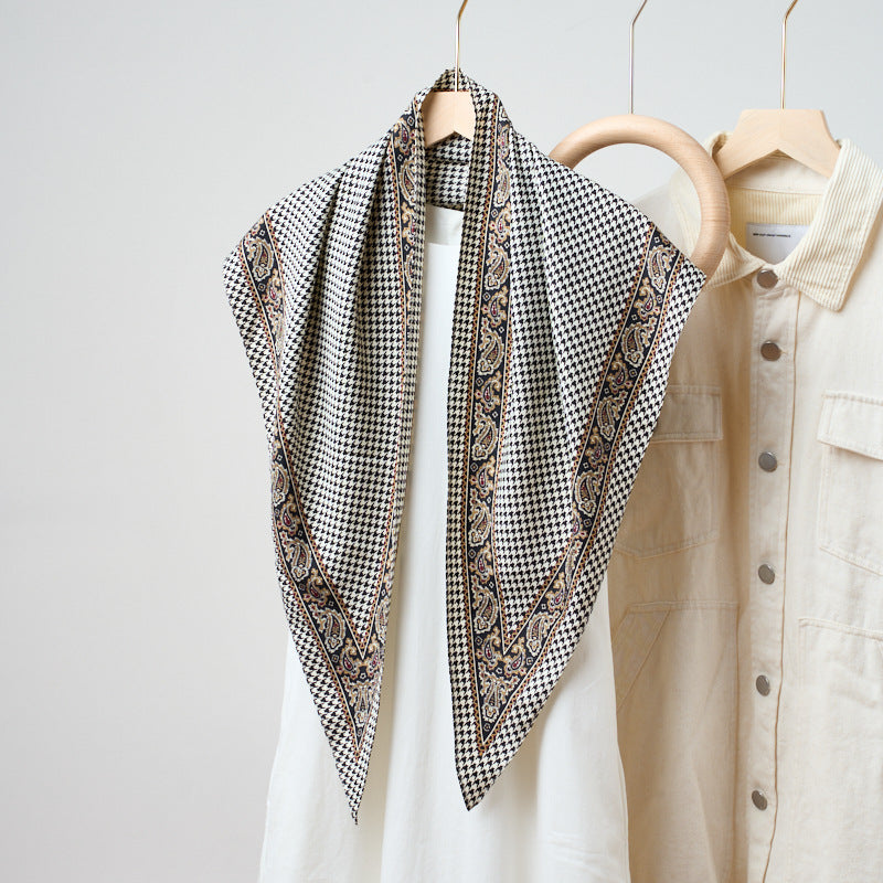 Printed Bandana Style Triangle Neck Scarf - A28