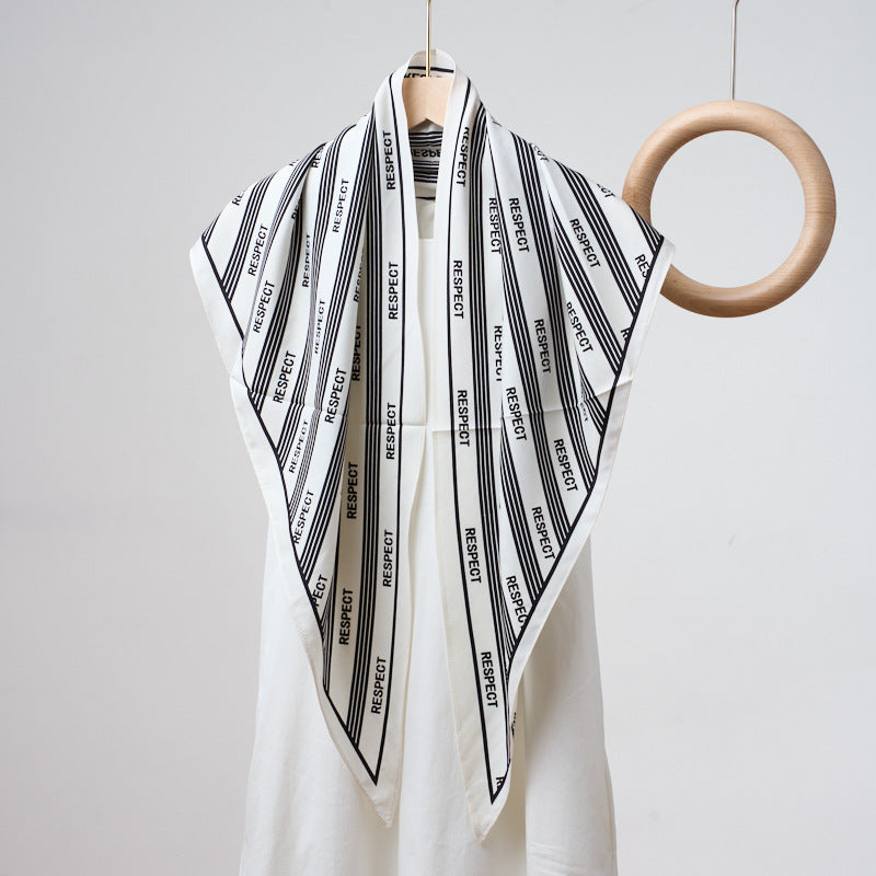 Printed Bandana Style Triangle Neck Scarf - A46