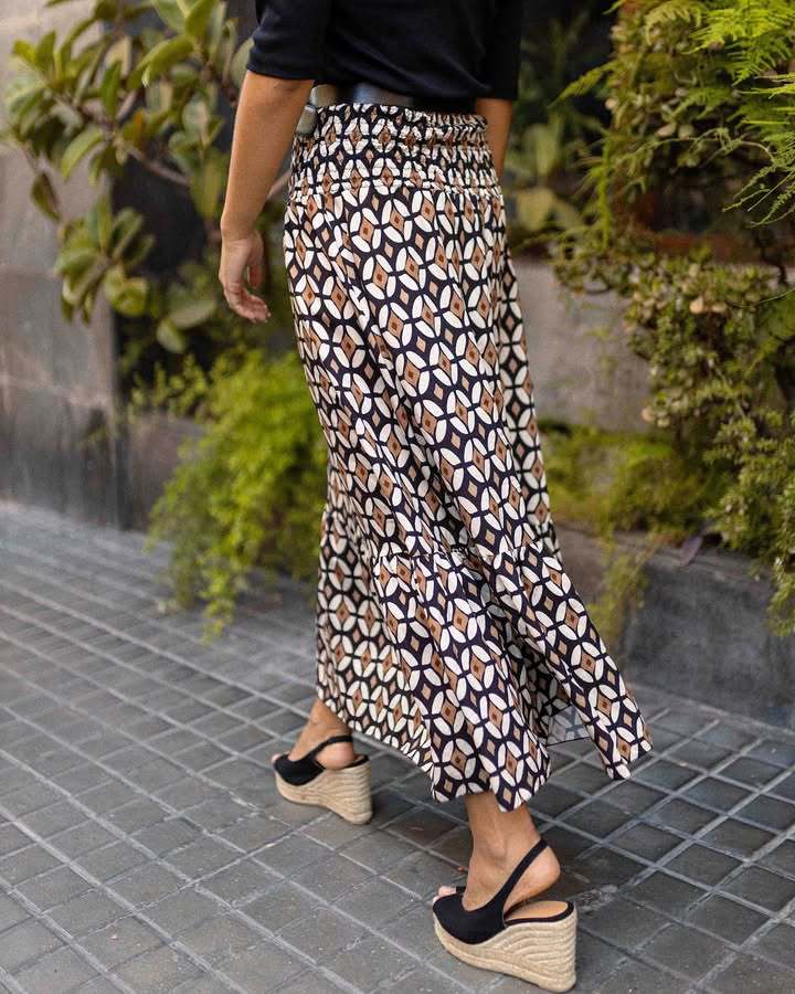Boho Medallion Print Tiered Maxi Skirt - Khaki - 1