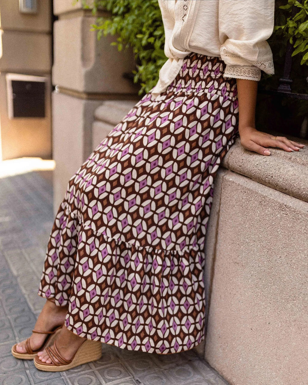 Boho Medallion Print Tiered Maxi Skirt - Purple