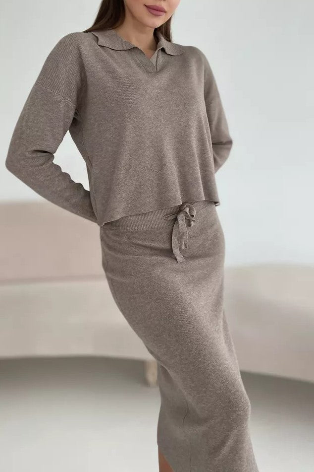 Polo Collar Knit Top And Slit Skirt Set - Taupe - 6