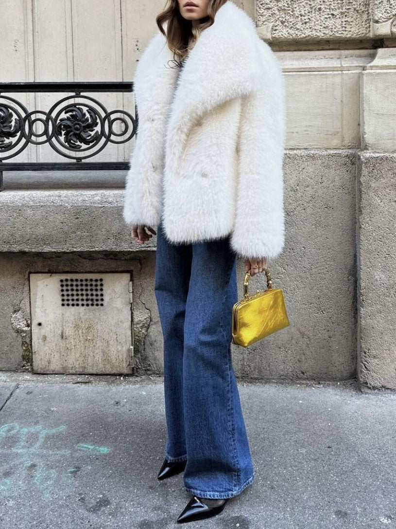 Wide Collar Cropped Faux Fur Coat - White - 2