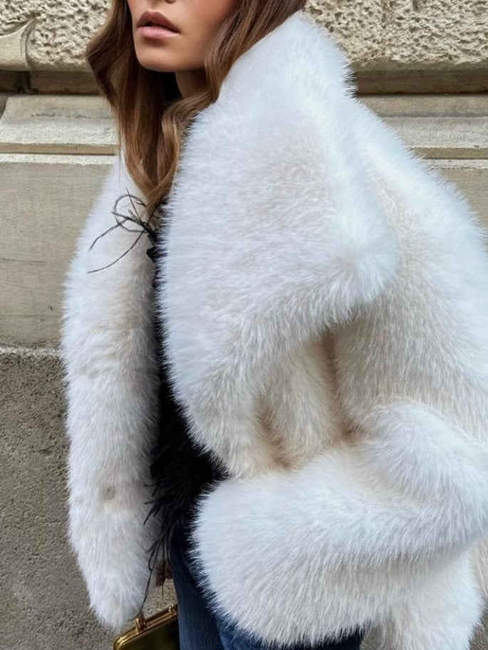 Wide Collar Cropped Faux Fur Coat - White - 6