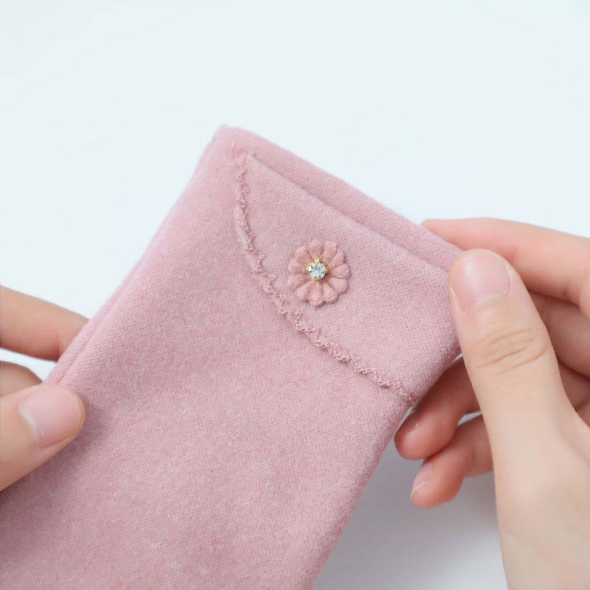 Beaded Button Cuff Fleece Winter Gloves - Pink - 2