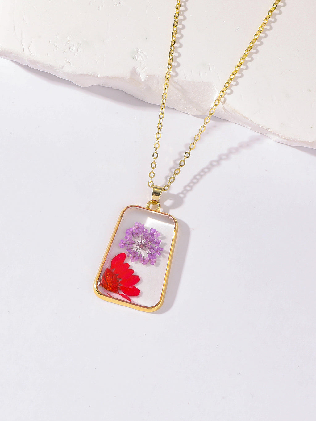 Pressed Flower Rectangle Resin Pendant Necklace - Color_02