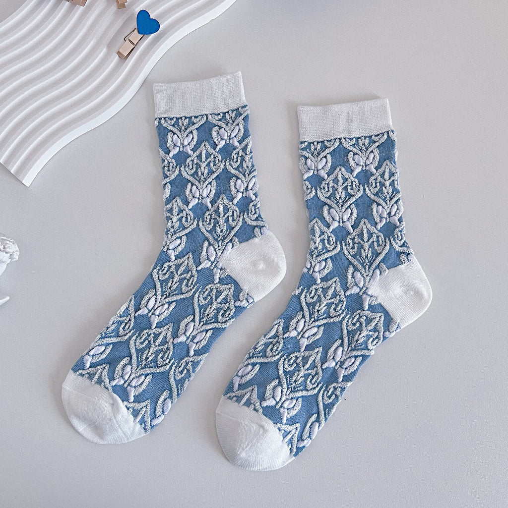 Textured Floral Jacquard Crew Socks - Color_4