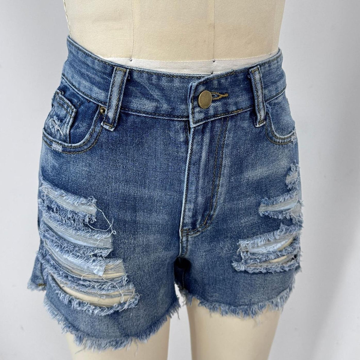 Distressed Frayed Hem Denim Cutoff Shorts - Blue - 4