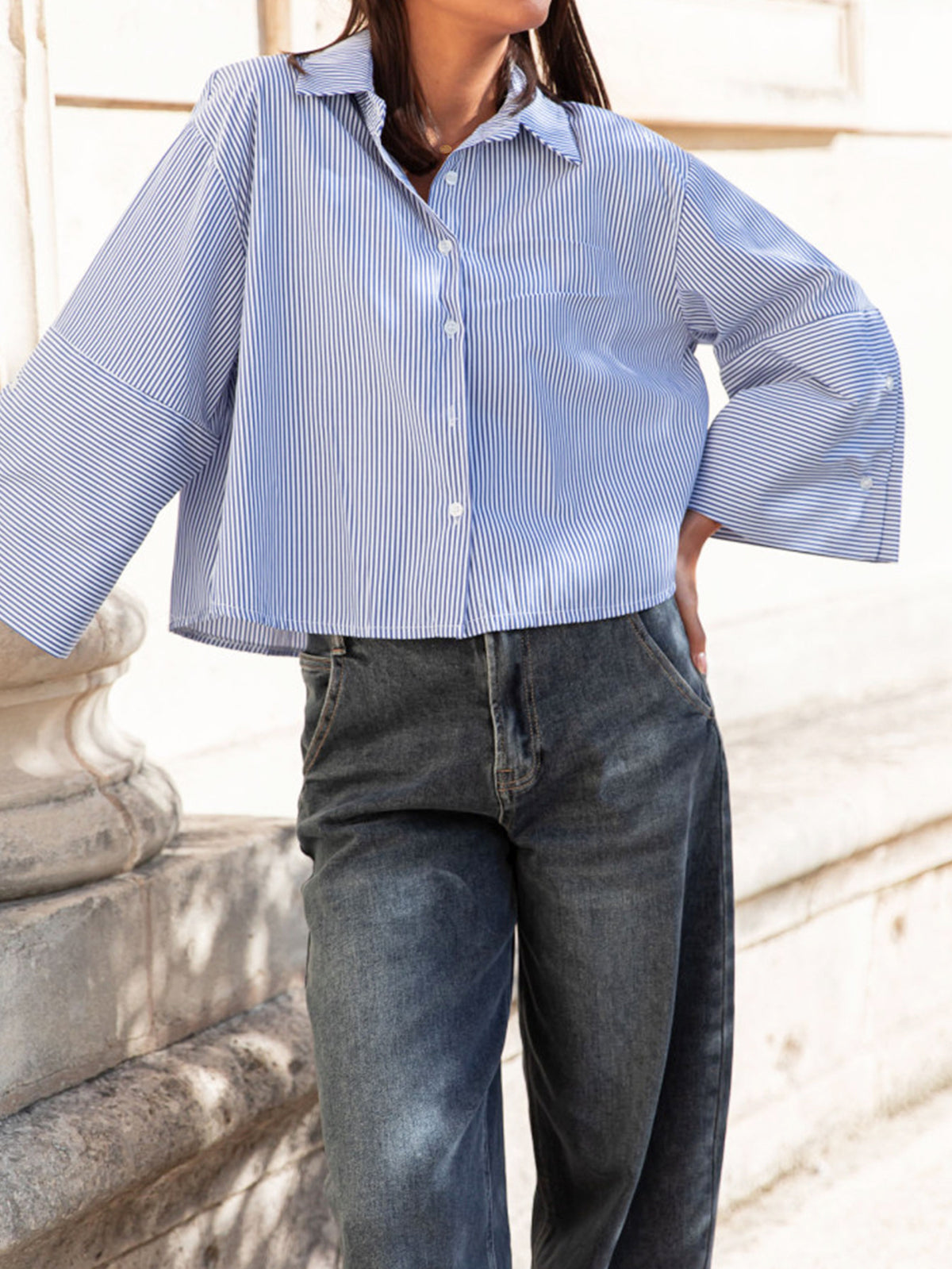 Pinstripe Boxy Cropped Shirt With Wide Sleeves - Blue