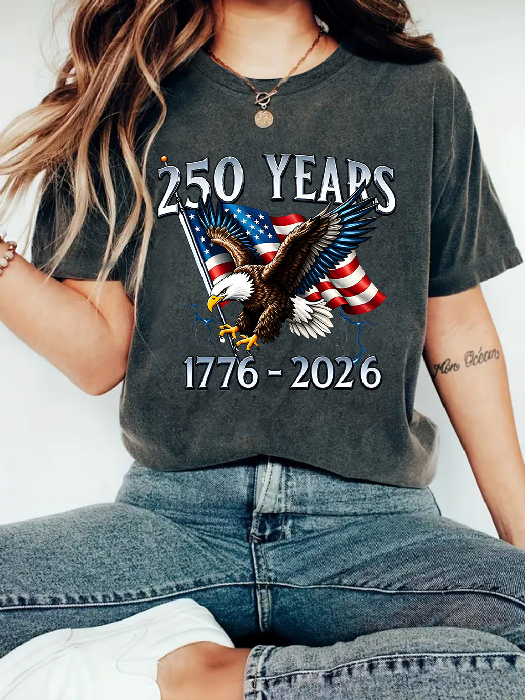 Patriotic Eagle 250 Years Graphic T-Shirt - Greyblack
