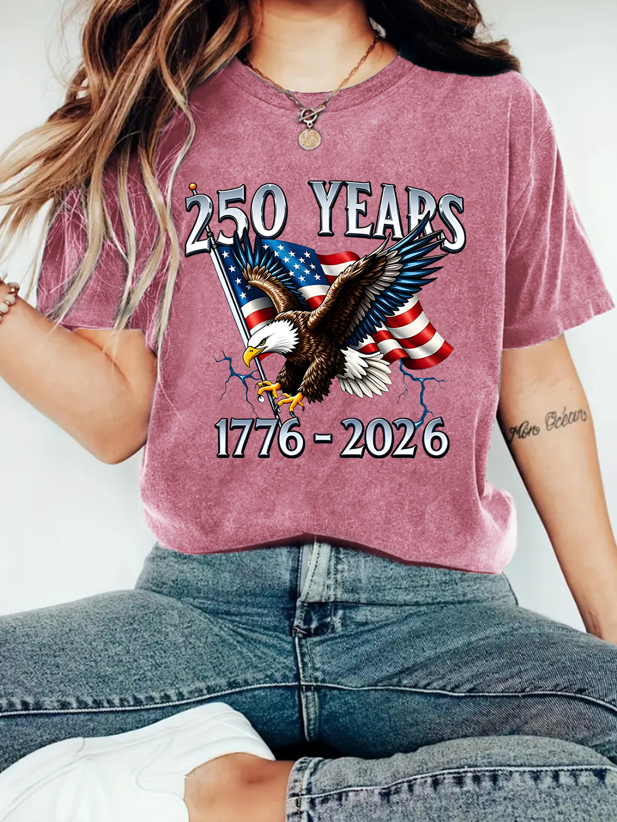 Patriotic Eagle 250 Years Graphic T-Shirt - Pink