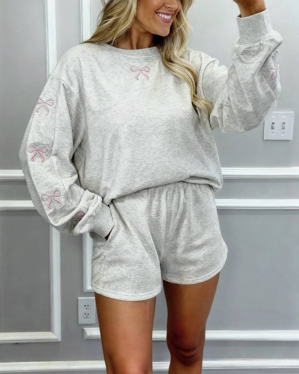 Embroidered Bow Crewneck and Shorts Two Piece - Grey - 1