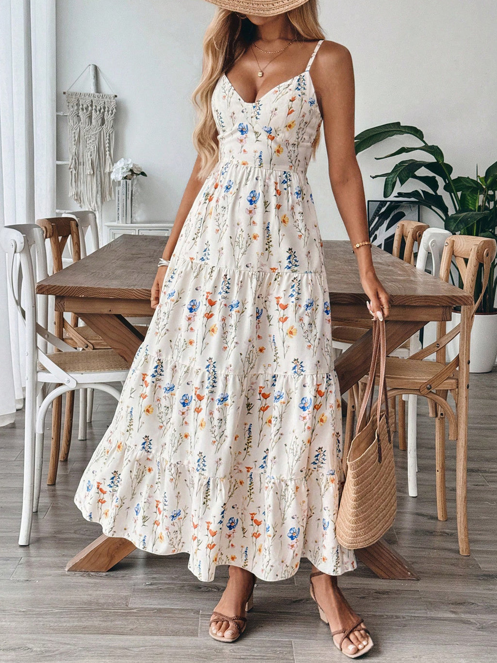 Tiered Maxi Sundress With Open Bow Back - Floral - 1
