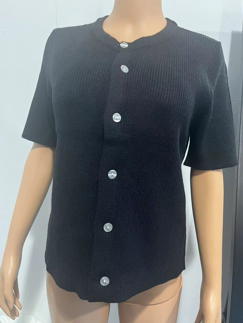 Short Sleeve Ribbed Button Front Cardigan - Black