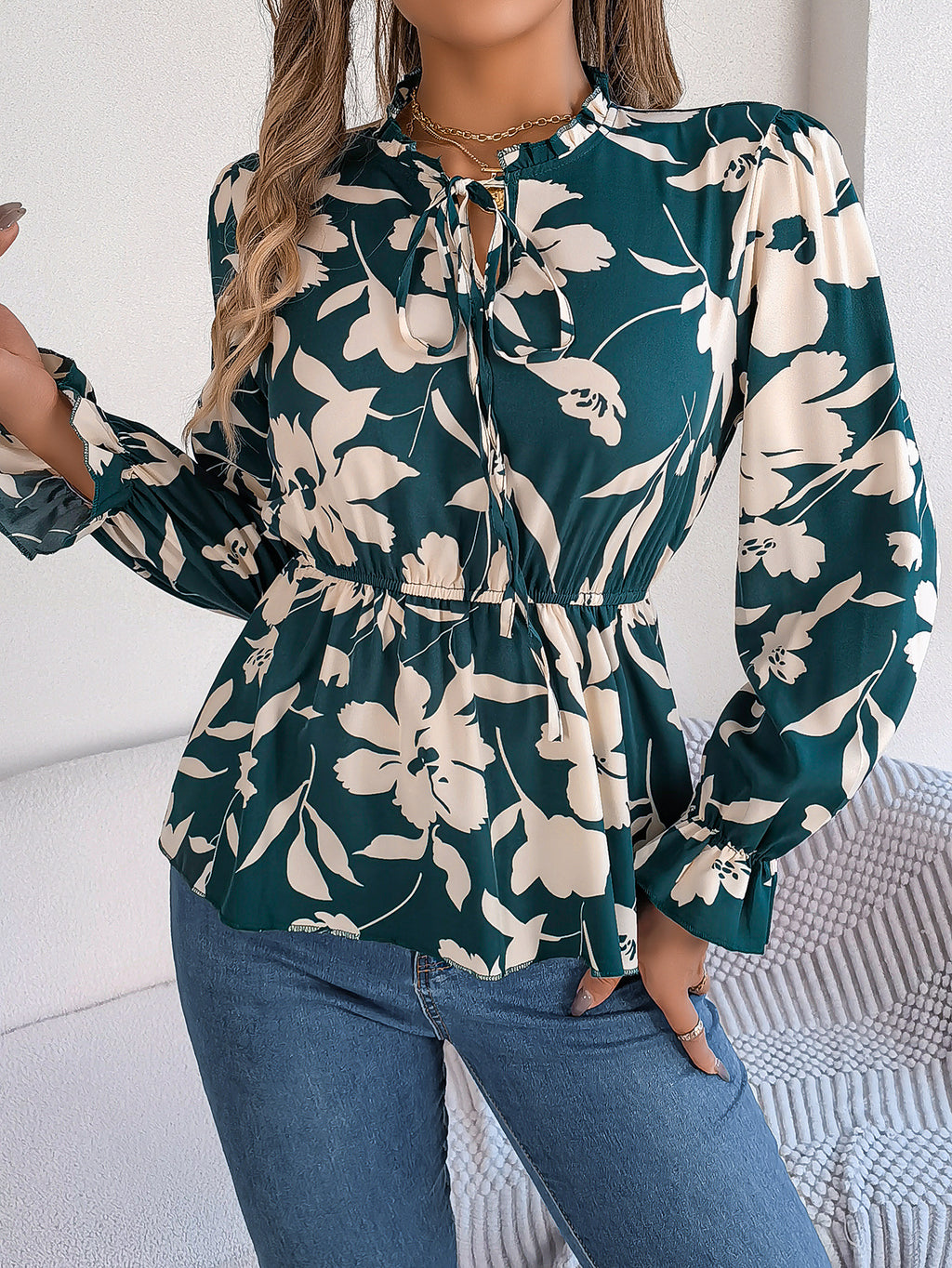 Floral Print Tie Neck Peplum Blouse - Green