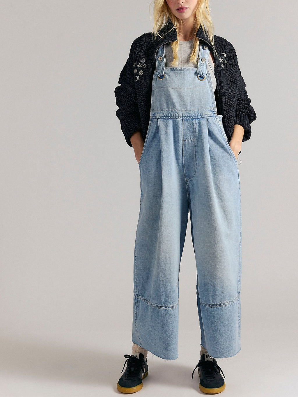 Oversized Barrel Leg Bib Overalls - LightBlue