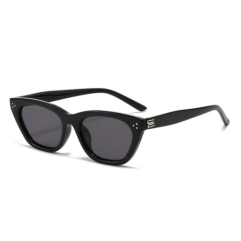 Slim Cat Eye Frame Sunglasses - Black