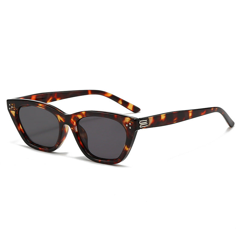 Slim Cat Eye Frame Sunglasses - Decor
