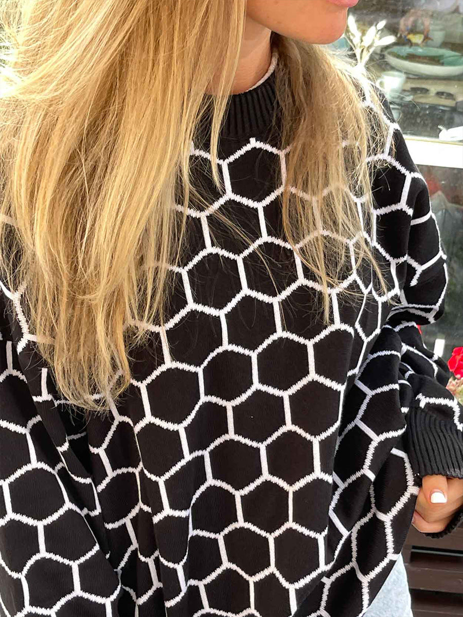 Honeycomb Jacquard Oversized Crewneck Sweater - Black