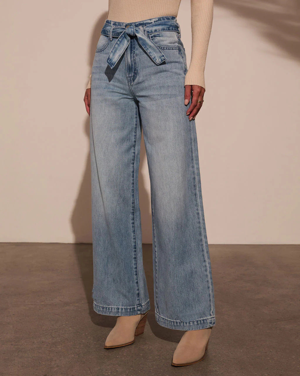High Waisted Belted Wide Leg Jeans - blue