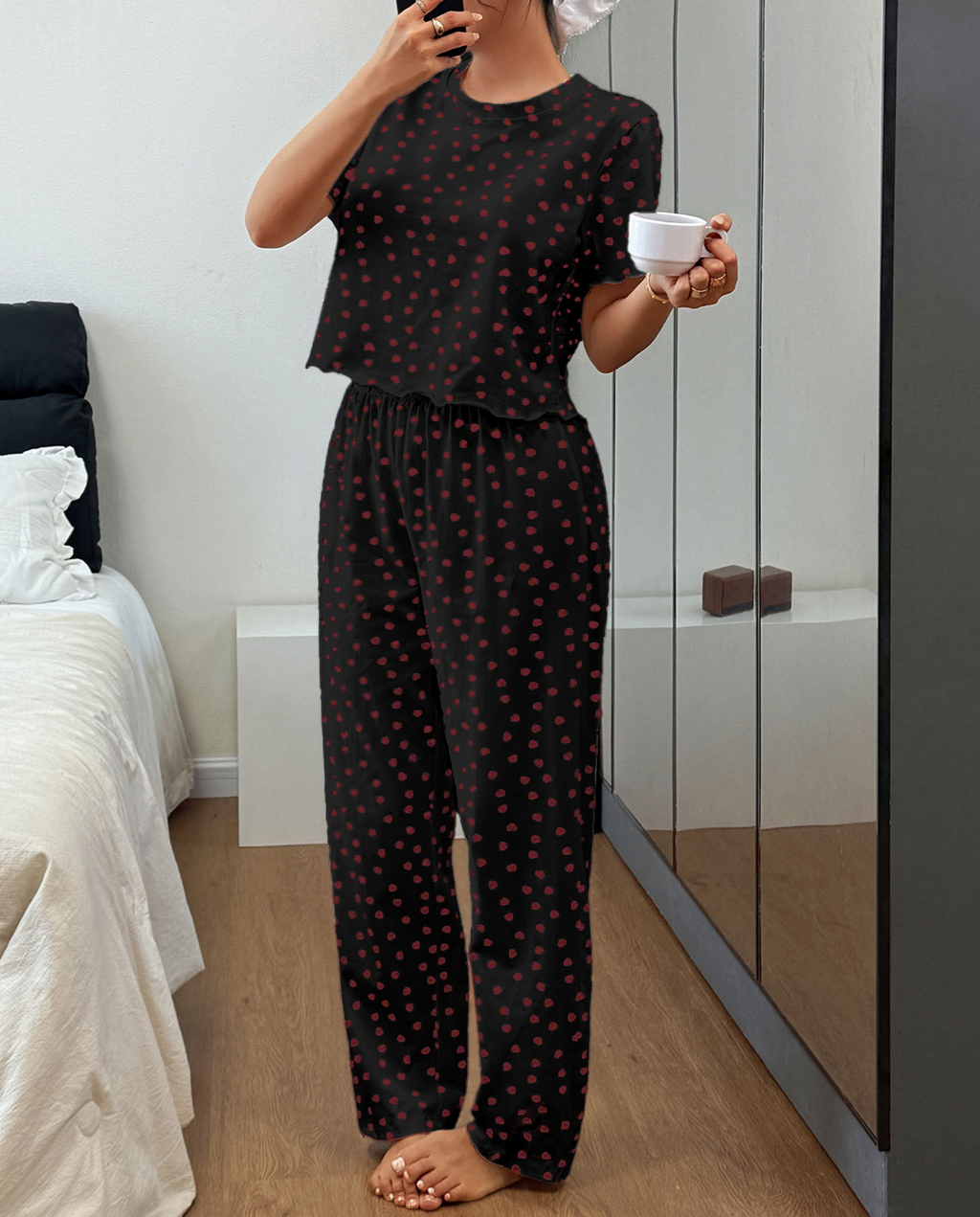 Scattered Heart-Print Short-Sleeve Cotton Pajama Set - Black - 2