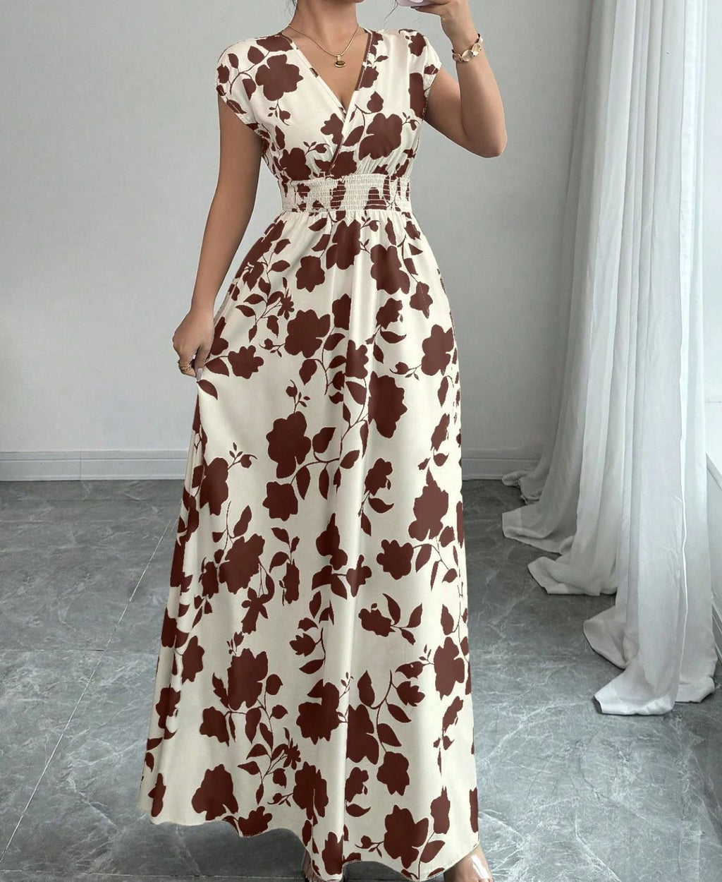 Shirred Waist Floral Maxi Dress With Cap Sleeves - Apricot