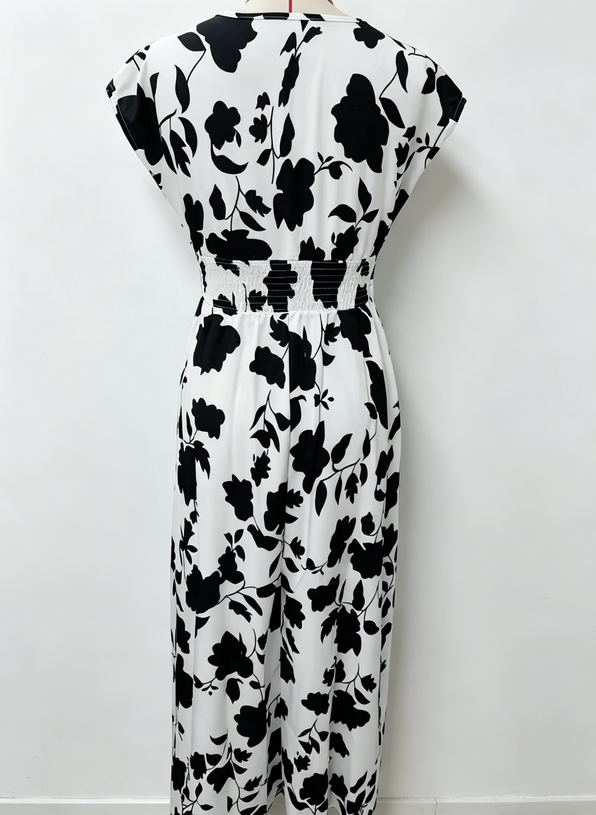 Shirred Waist Floral Maxi Dress With Cap Sleeves - BWhite - 1