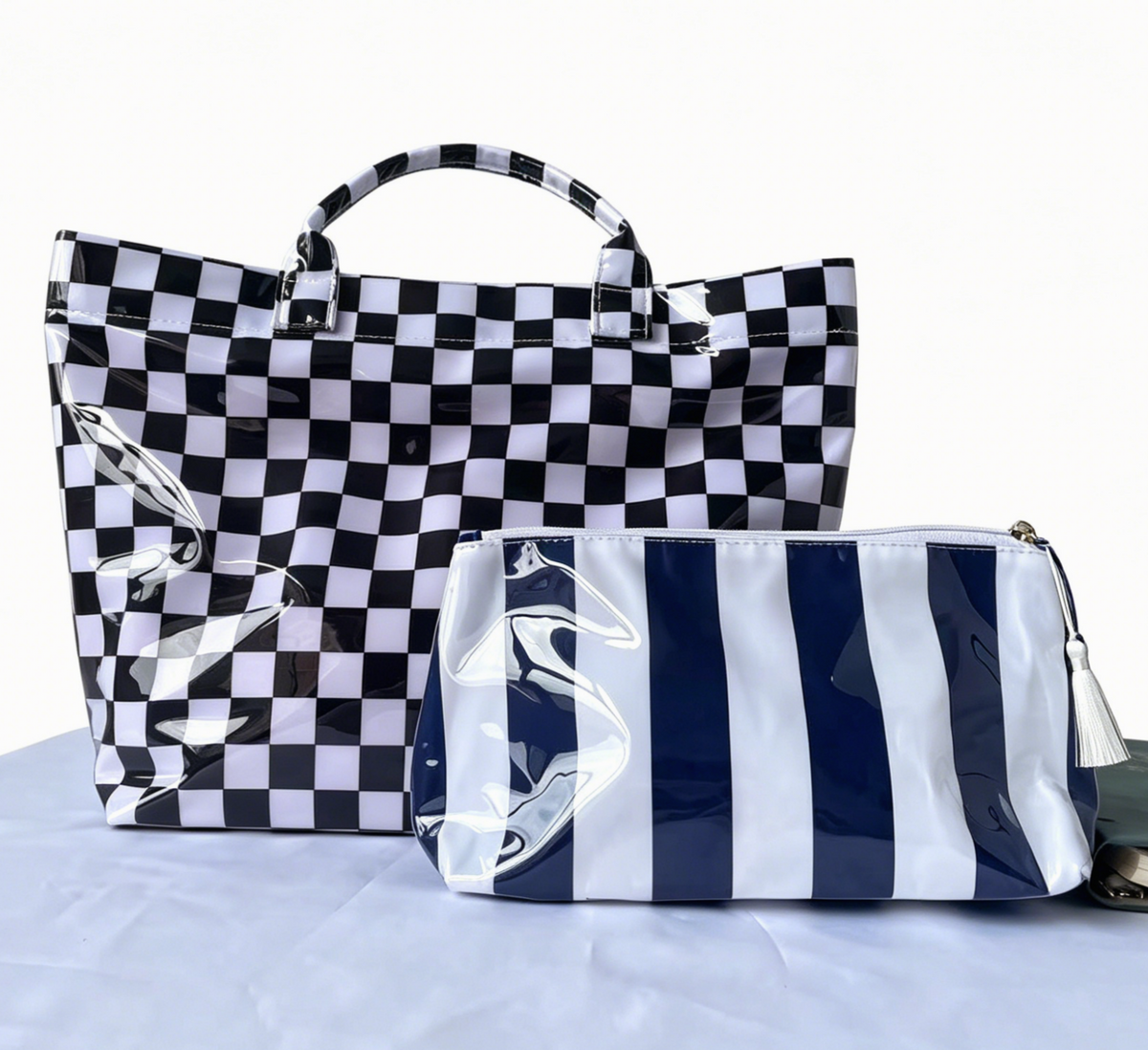 Coated Stripe Tote Bag With Matching Pouch - GBlack