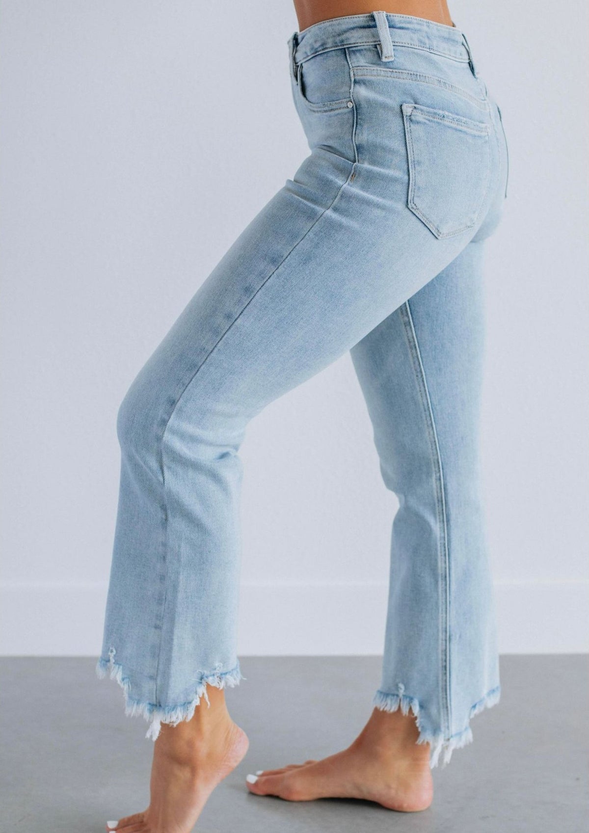 Frayed Hem Cropped Kick Flare Jeans - Light-Blue - 1