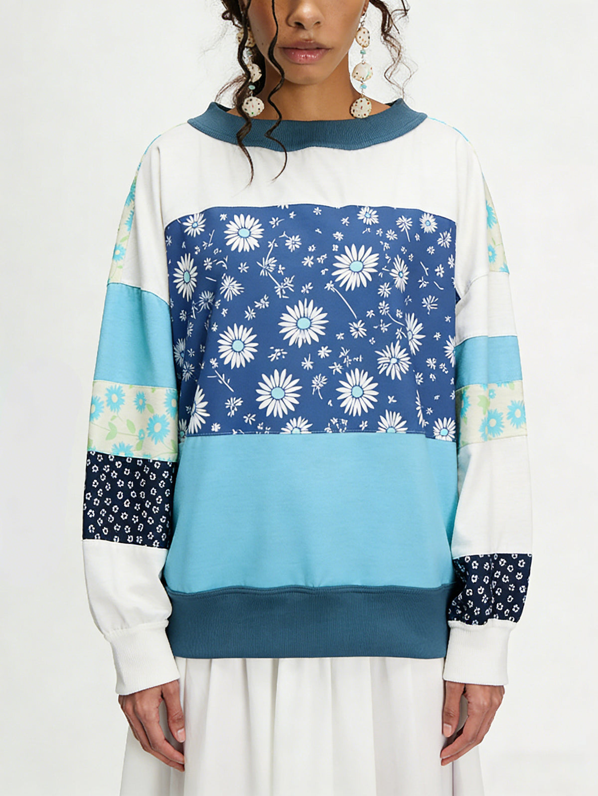 Daisy Floral Patchwork Oversized Pullover Top - Blue - 4
